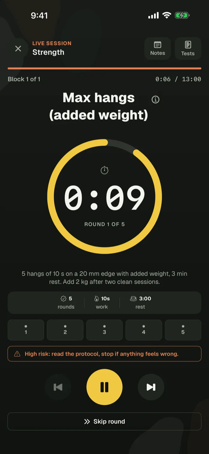 A guided session in the Blok Sessions iPhone app: the timer ring counting down a hang, with the sets below it.